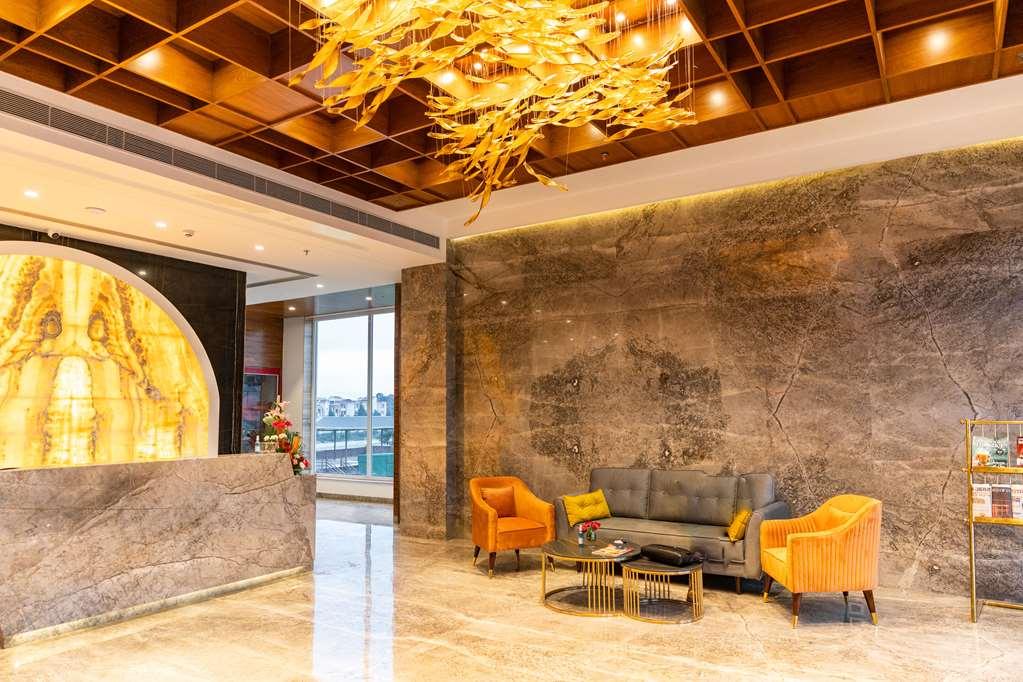 דהראדון Clarion Hotel Epicure מראה פנימי תמונה